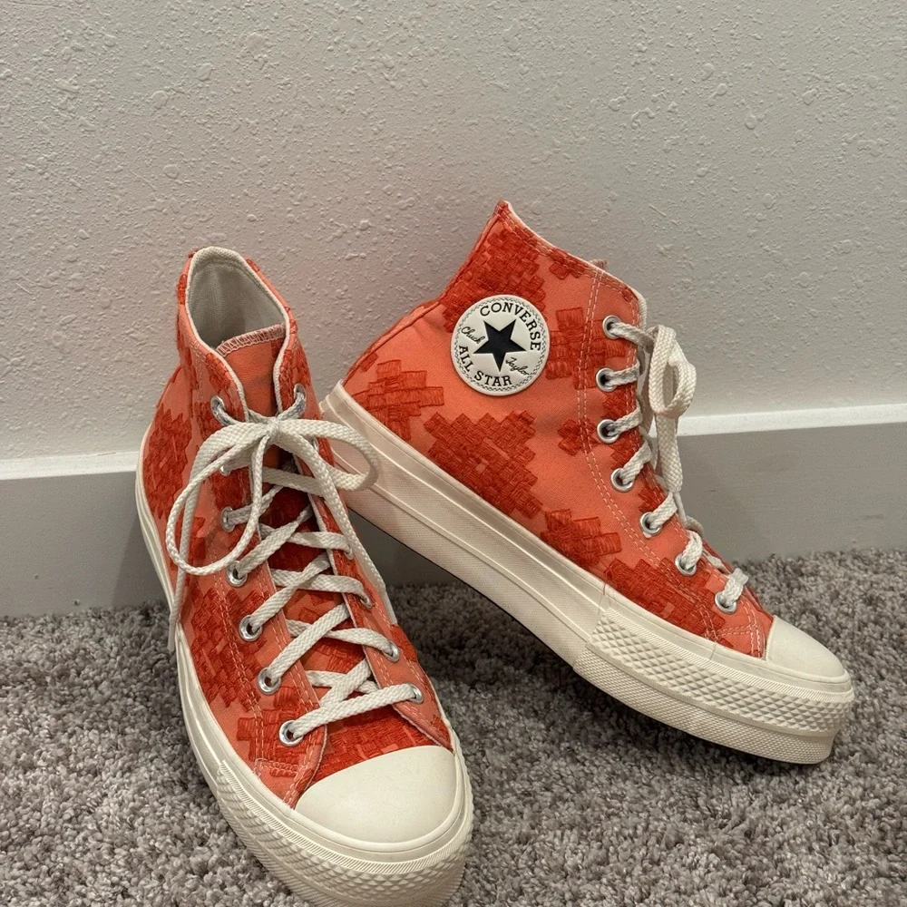 Unique peach orange Converse platform high tops size 9 embroidery design